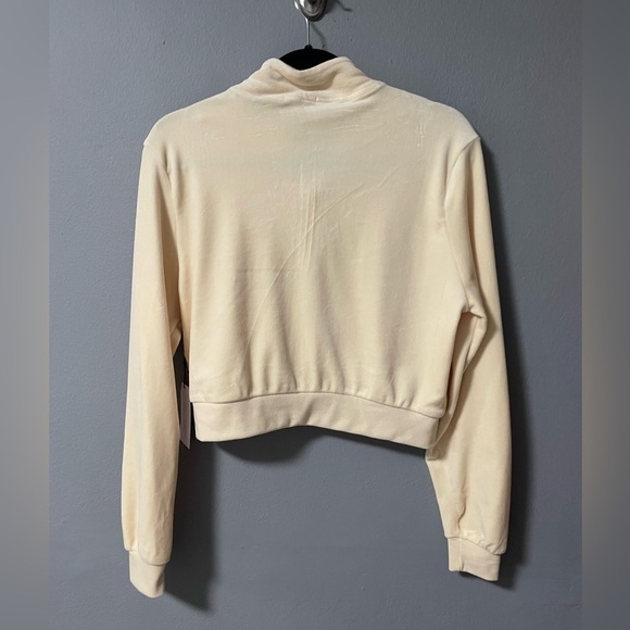 NWT Better Together Velour Loungewear Set in Butter Yellow. Size Large - Picture 4 of 11